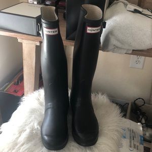 Hunter Original Tall Waterproof Rainboot